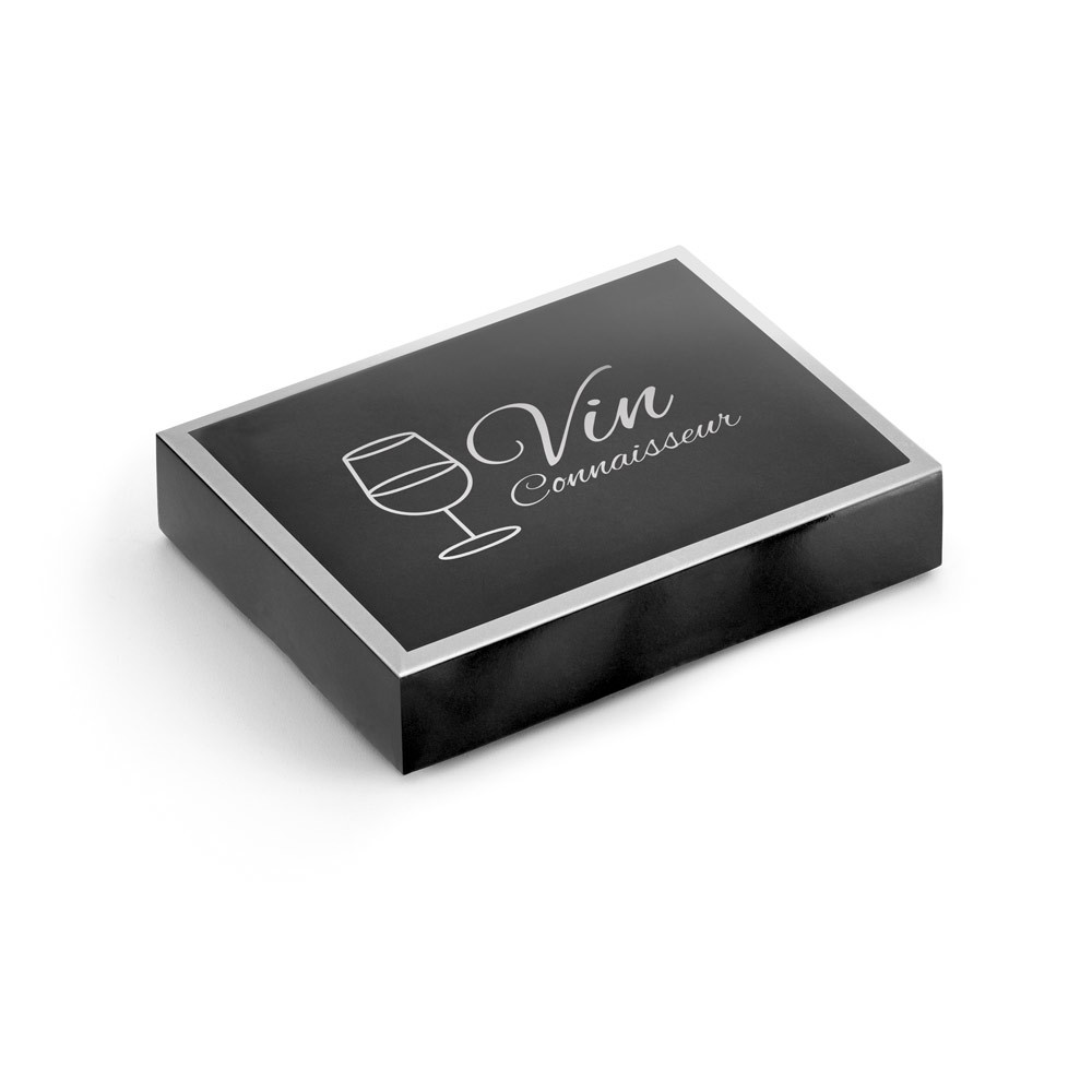 Set de vino de zinc con tres utensilios y caja incluidos color plateado mate imagen con logo