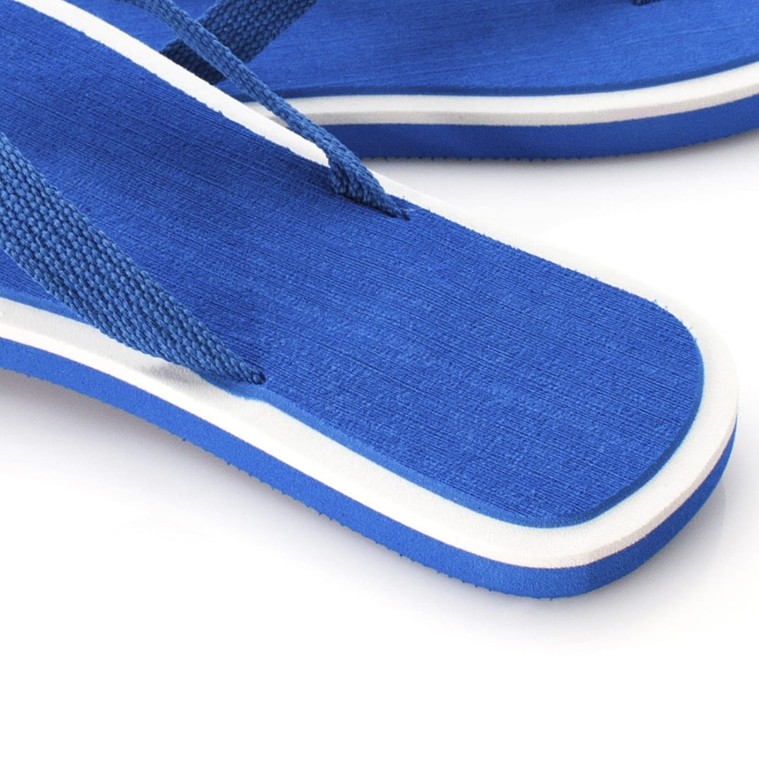 Chanclas de dos colores y suela gruesa de EVA Summer Camp color azul cuarta vista Chanclas de dos colores y suela gruesa de EVA Summer Camp color azul cuarta vista