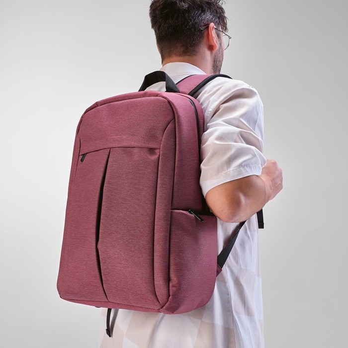 Mochila de nylon reciclado con cremalleras impermeables 22L vista tercera