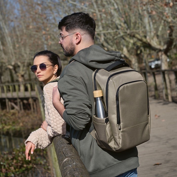 Mochila impermeable bitono de nylon reciclado para portátil 15,6” vista octava Mochila impermeable bitono de nylon reciclado para portátil 15,6” vista octava