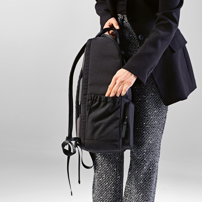 Mochila de poliéster reciclado con compartimento para portátil 18L vista sexta