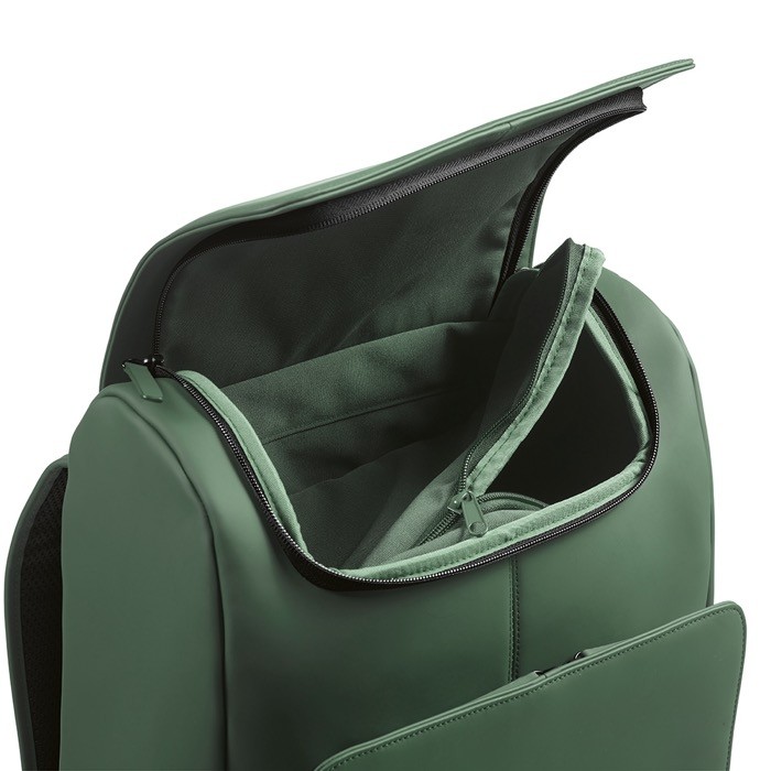 Mochila de cuero sintético con espacio acolchado para portátil 20L vista quince Mochila de cuero sintético con espacio acolchado para portátil 20L vista quince