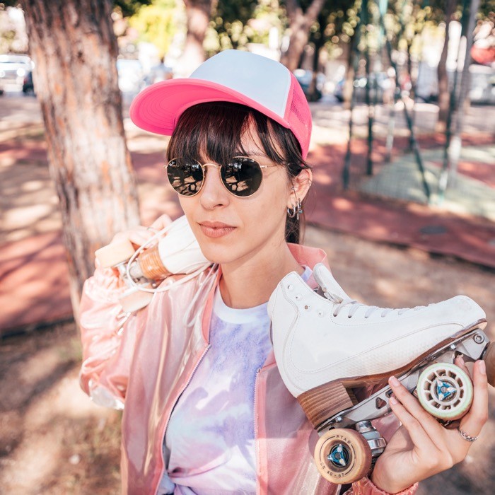 Gorra de poliéster con visera curvada y acolchada de 80 g/m2 vista 2 Gorra de poliéster con visera curvada y acolchada de 80 g/m2 vista 2