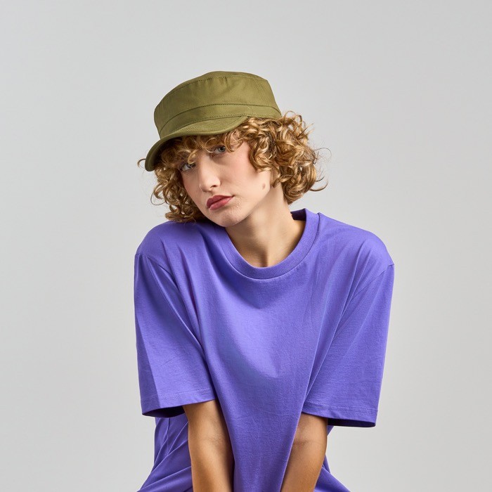 Gorra de algodón tipo militar con visera y cierre velcro 280 g/m2 vista 1 Gorra de algodón tipo militar con visera y cierre velcro 280 g/m2 vista 1