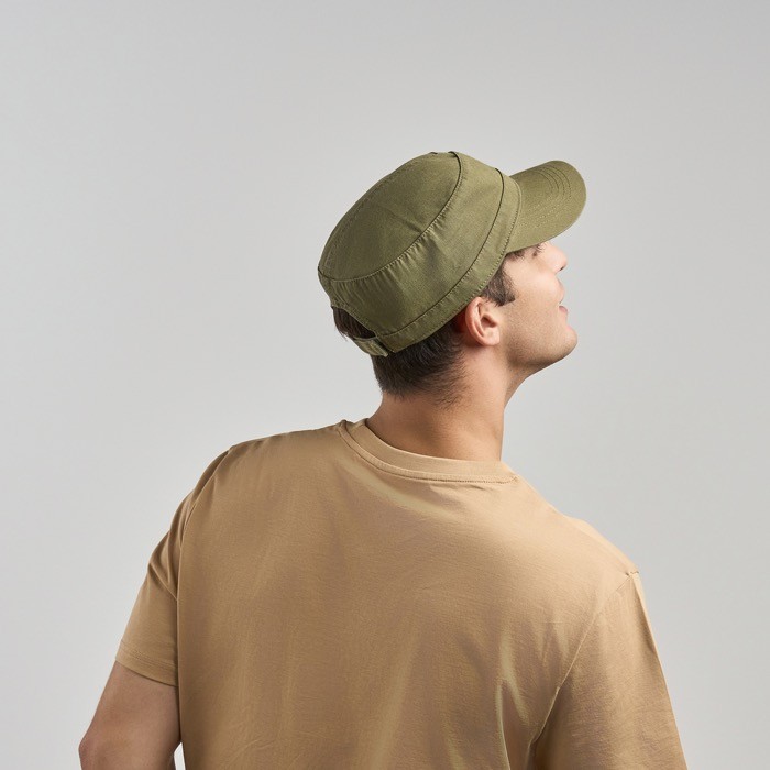 Gorra militar con borde semicurvado en algodón ecológico 280 g/m2 vista 3 Gorra militar con borde semicurvado en algodón ecológico 280 g/m2 vista 3