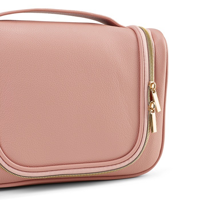 Neceser ecológico de piel reciclada con compartimento grande color rosa segunda vista