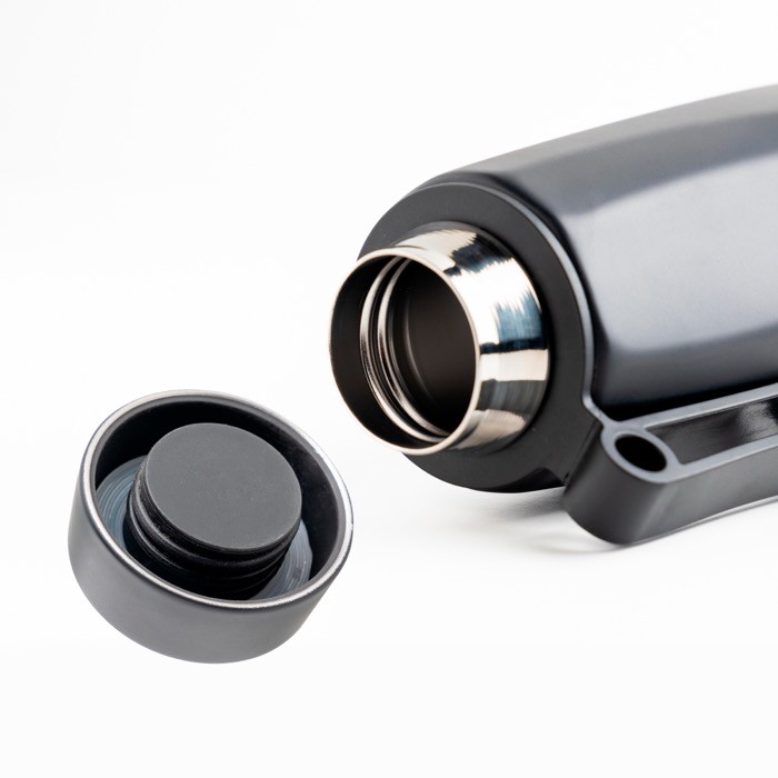 Botella termo de acero inoxidable reciclado con asa útil 750ml color negro vista 2