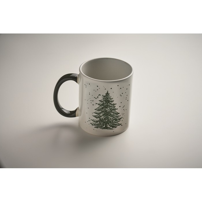 Taza de cerámica con diseño navideño y asa a juego 300ml color verde vista fotografía Taza de cerámica con diseño navideño y asa a juego 300ml color verde vista fotografía