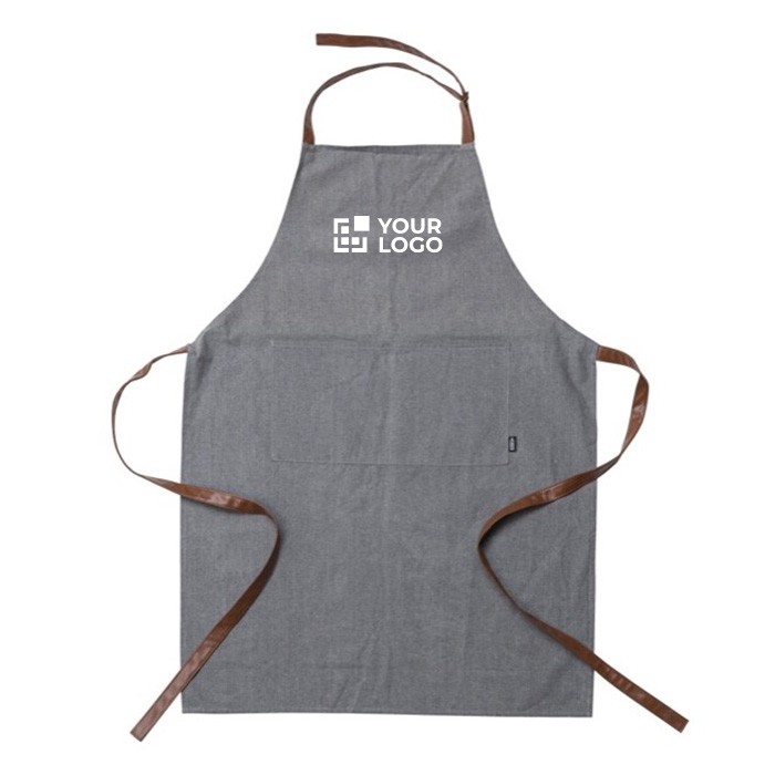 Delantal de RPET con cuello y tirantes de cuero sintético color gris vista de impresión