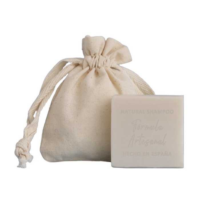 Champú vegetal en barra solida presentado en bolsa de algodón 40g color blanco segunda vista Champú vegetal en barra solida presentado en bolsa de algodón 40g color blanco segunda vista