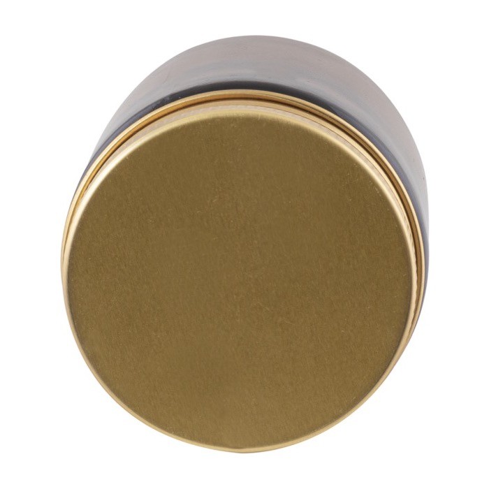 Vela con tapa dorada con fragancia de salvia de madera y sal marina color naranja segunda vista