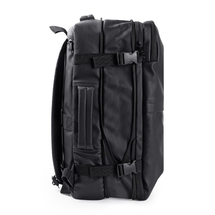Mochila de cuero sintético para viajes con función expandible 30L color negro cuarta vista