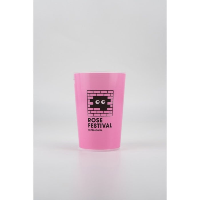 Vaso de plástico sin BPA traslúcido con bordes vista quinta