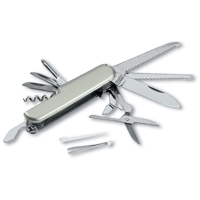 Navaja publicitaria con 13 funciones color Plateado
