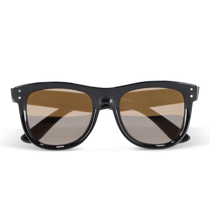 Gafas de sol negras con protección UV400 y montura elegante color negro segunda vista Gafas de sol negras con protección UV400 y montura elegante color negro segunda vista