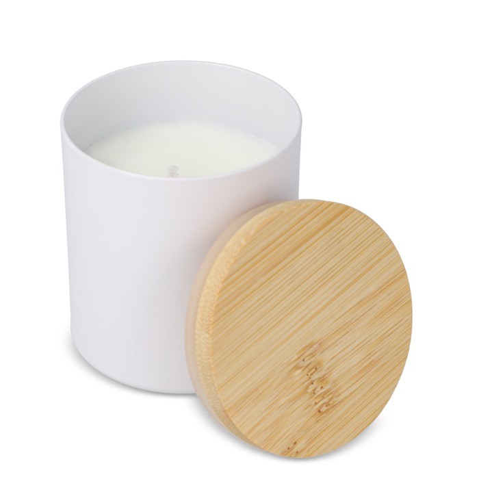 Vela de cera vegetal en tarro de aluminio reciclado metalizado color blanco tercera vista Vela de cera vegetal en tarro de aluminio reciclado metalizado color blanco tercera vista