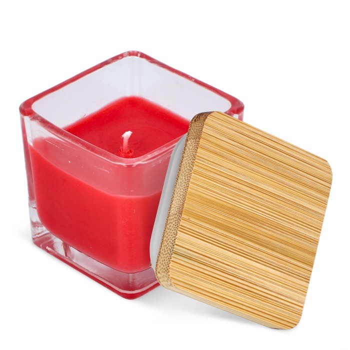 Vela de cera vegetal en tarro de cristal con tapa de bambú color rojo tercera vista Vela de cera vegetal en tarro de cristal con tapa de bambú color rojo tercera vista