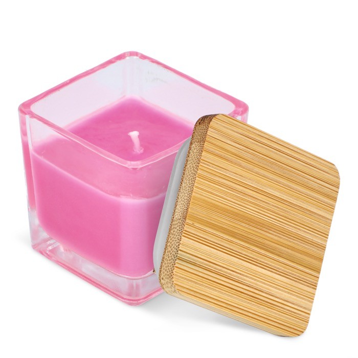 Vela de cera vegetal en tarro de cristal con tapa de bambú color rosa tercera vista Vela de cera vegetal en tarro de cristal con tapa de bambú color rosa tercera vista