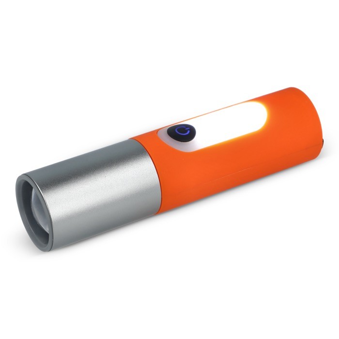 Linterna recargable de luz LED con varios modos y función zoom Linterna recargable de luz LED con varios modos y función zoom