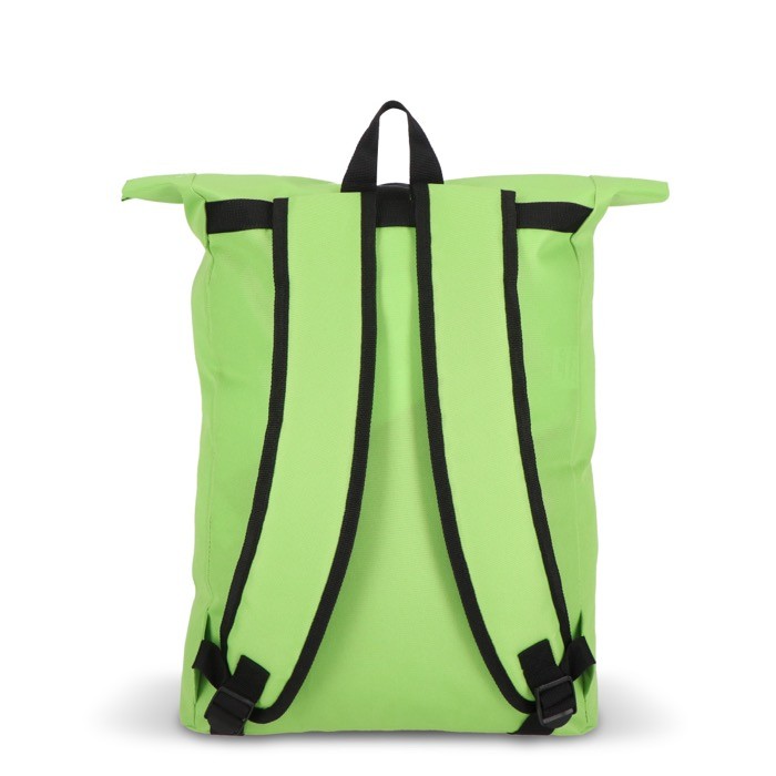 Mochila rolltop de RPET con pequeña cremallera frontal 20L color verde lima quinta vista Mochila rolltop de RPET con pequeña cremallera frontal 20L color verde lima quinta vista