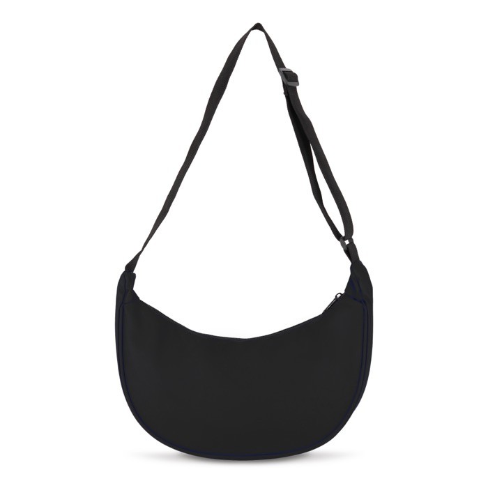 Bolsa bandolera de PU con forma de media luna y correa ajustable color negro quinta vista Bolsa bandolera de PU con forma de media luna y correa ajustable color negro quinta vista