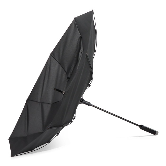 Clásico paraguas con un mango ergonómico para mejor agarre Ø105 color negro cuarta vista Clásico paraguas con un mango ergonómico para mejor agarre Ø105 color negro cuarta vista