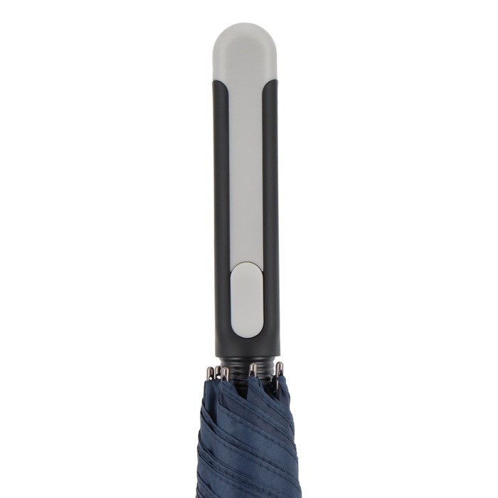 Clásico paraguas con un mango ergonómico para mejor agarre Ø105 color azul oscuro septima vista Clásico paraguas con un mango ergonómico para mejor agarre Ø105 color azul oscuro septima vista