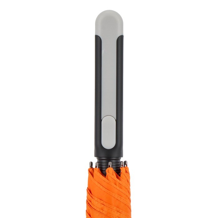 Clásico paraguas con un mango ergonómico para mejor agarre Ø105 color naranja septima vista Clásico paraguas con un mango ergonómico para mejor agarre Ø105 color naranja septima vista