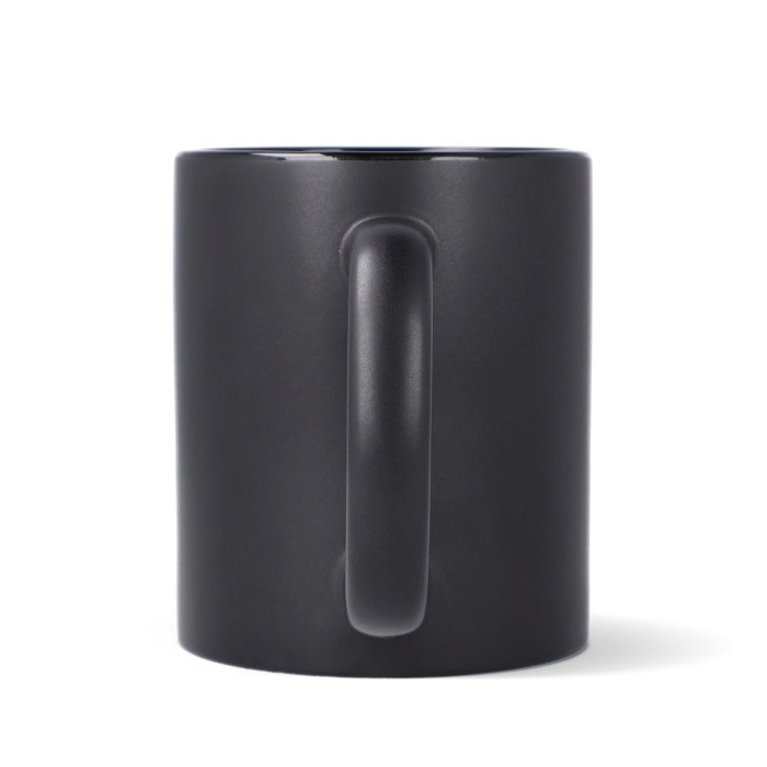 Taza de cerámica con acabado mate y contorno interior brillante 350ml color negro quinta vista