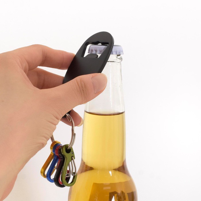 Llavero abridor con 5 ganchos pequeños para colgar las llaves color negro cuarta vista Llavero abridor con 5 ganchos pequeños para colgar las llaves color negro cuarta vista