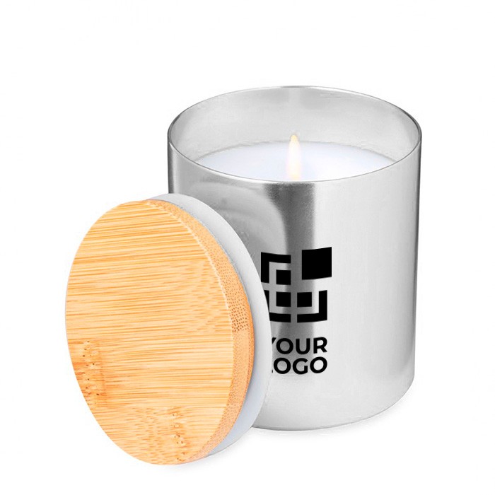 Vela con aroma a vanilla en tarro de metal con tapadera de bambú vista principal