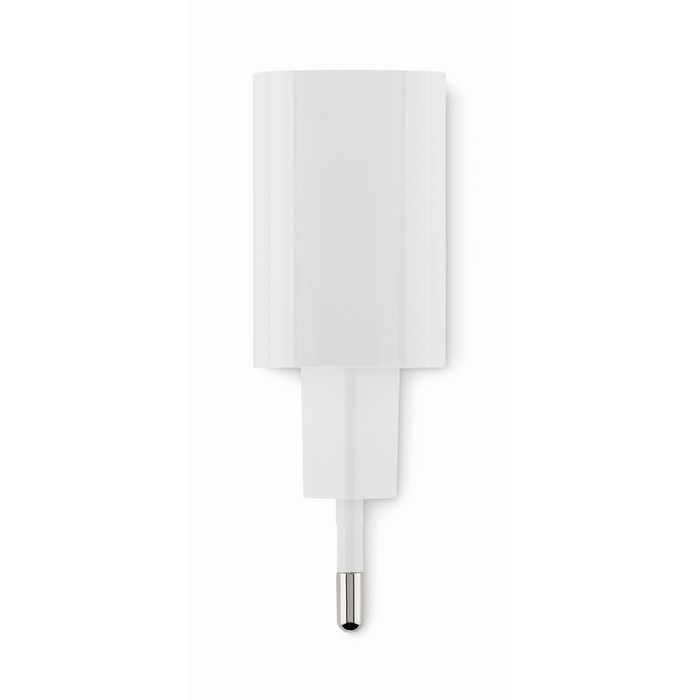 Cargador rápido y adaptador de pared UE de 2 polos con conexión tipo C color blanco quinta vista Cargador rápido y adaptador de pared UE de 2 polos con conexión tipo C color blanco quinta vista