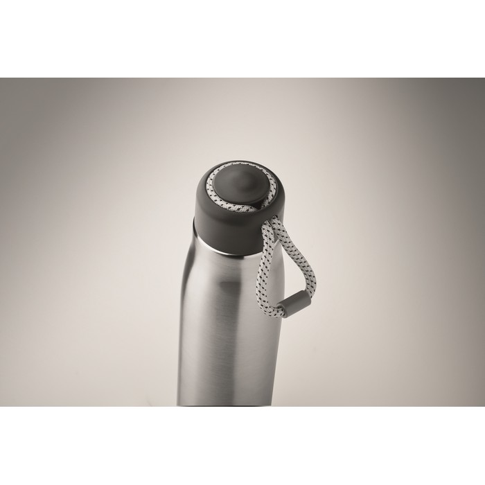 Botella antifugas de acero inoxidable con asa de cordón 500ml color plateado mate vista fotografía segunda vista