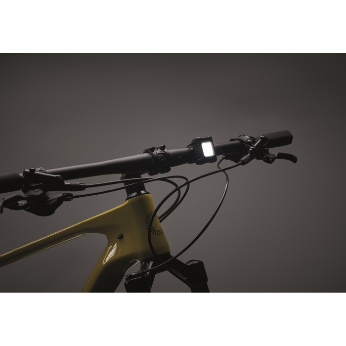 Set de 2 luces recargable con 3 modos de iluminación para bicicletas color negro vista fotografía tercera vista