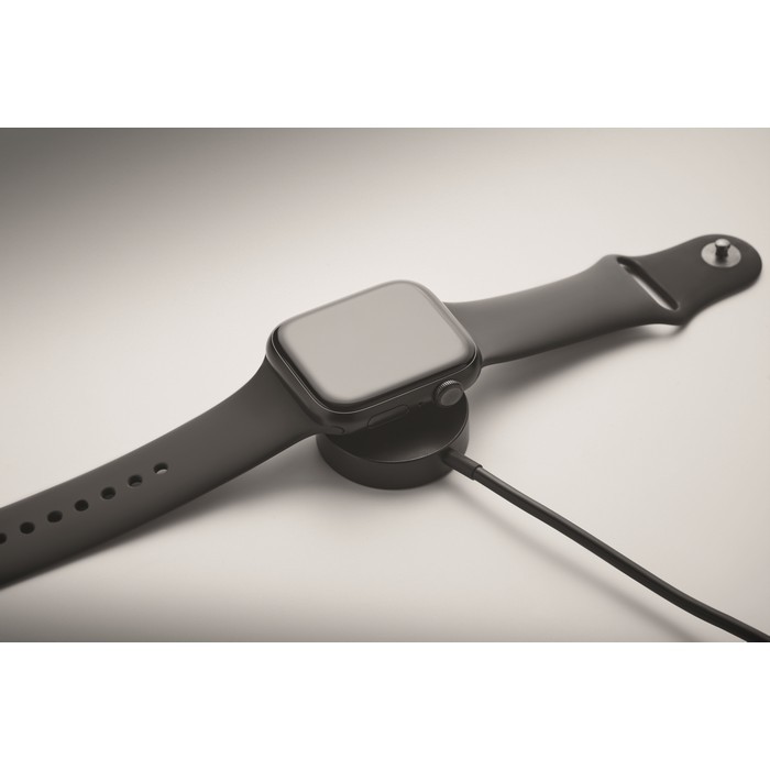 Set 4 en 1 de cables de carga y carga de reloj en llavero color negro vista fotografía tercera vista