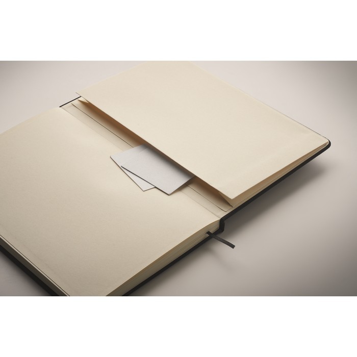 Libreta y bolígrafo con banda elástica para móvil y páginas a rayas A5 color negro vista fotografía quinta vista