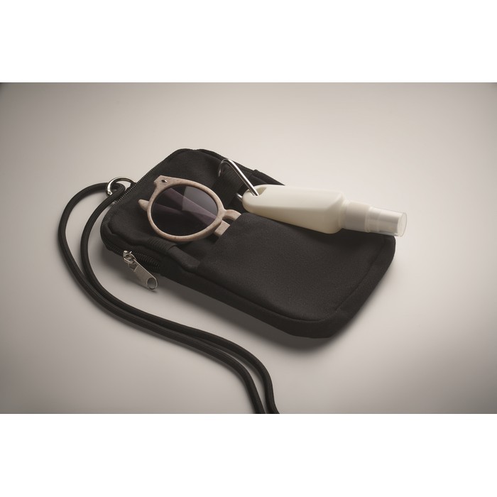 Bolsa bandolera para móviles de algodón reciclado y cordón ajustable color negro vista fotografía cuarta vista Bolsa bandolera para móviles de algodón reciclado y cordón ajustable color negro vista fotografía cuarta vista