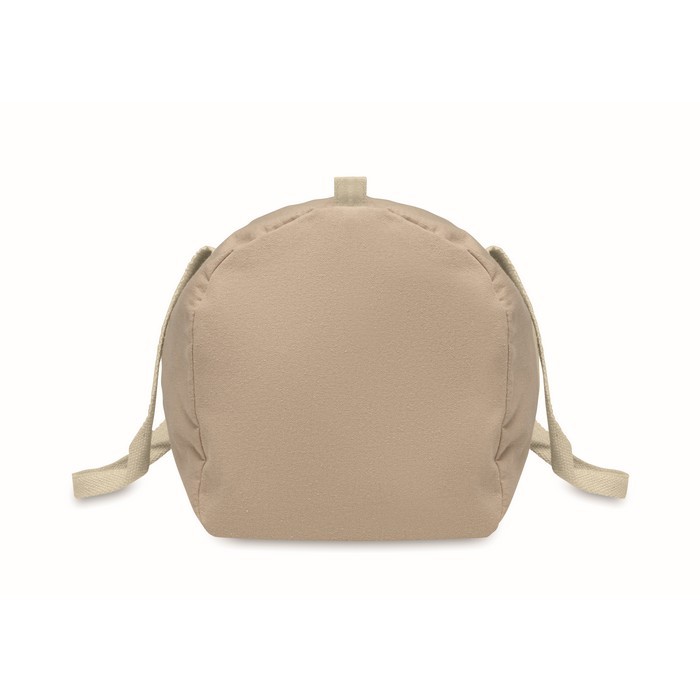 Bolsa de viaje con compartimiento lateral y detalles en color natural color caqui cuarta vista Bolsa de viaje con compartimiento lateral y detalles en color natural color caqui cuarta vista