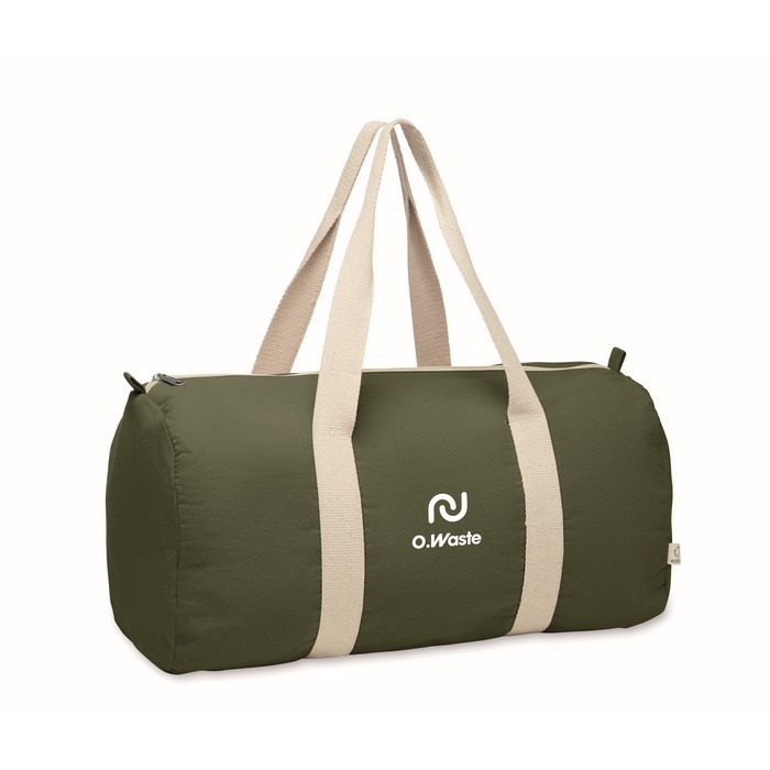 Bolsa de viaje con compartimiento lateral y detalles en color natural color verde militar vista principal Bolsa de viaje con compartimiento lateral y detalles en color natural color verde militar vista principal