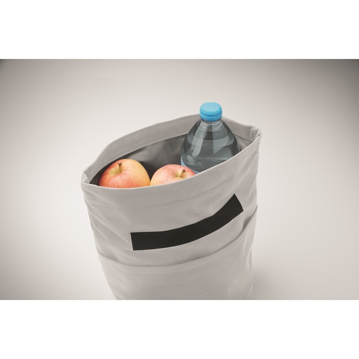 Bolsa nevera personal con cierre rolltop y asa de transporte color blanco vista fotografía cuarta vista Bolsa nevera personal con cierre rolltop y asa de transporte color blanco vista fotografía cuarta vista