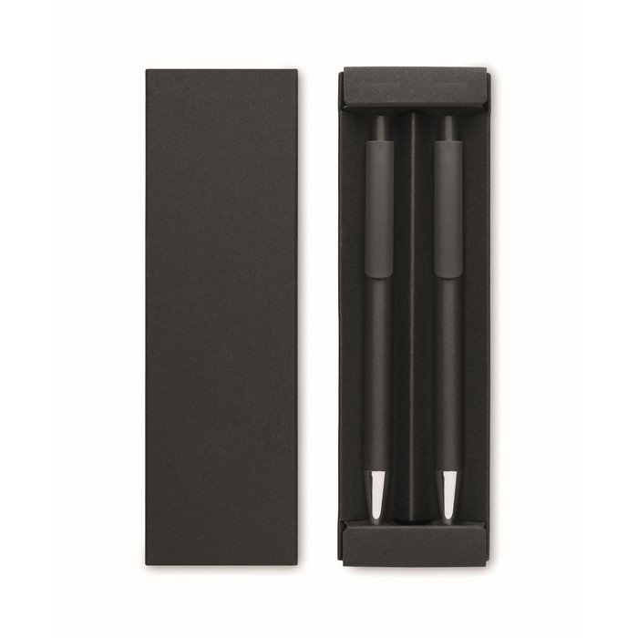 Caja con bolígrafo de tinta grafito y el otro tinta azul color negro segunda vista Caja con bolígrafo de tinta grafito y el otro tinta azul color negro segunda vista