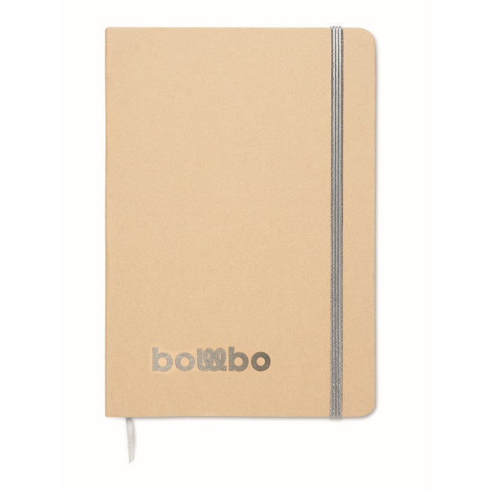 Libreta de cartón con banda y marca páginas a color hojas a rayas A5 color plateado vista principal cuarta vista Libreta de cartón con banda y marca páginas a color hojas a rayas A5 color plateado vista principal cuarta vista