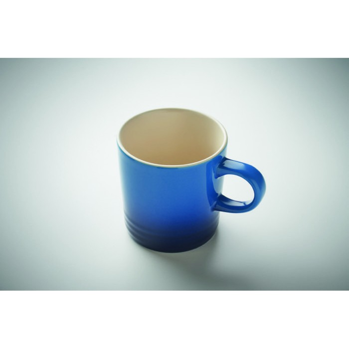 Taza de cerámica con degradado de color e interior blanco 290ml color azul Taza de cerámica con degradado de color e interior blanco 290ml color azul