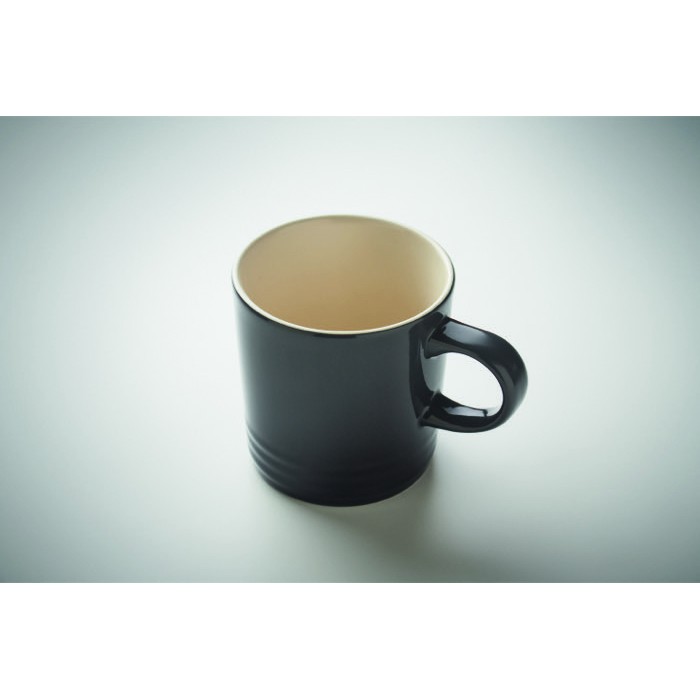 Taza de cerámica con degradado de color e interior blanco 290ml color gris oscuro Taza de cerámica con degradado de color e interior blanco 290ml color gris oscuro
