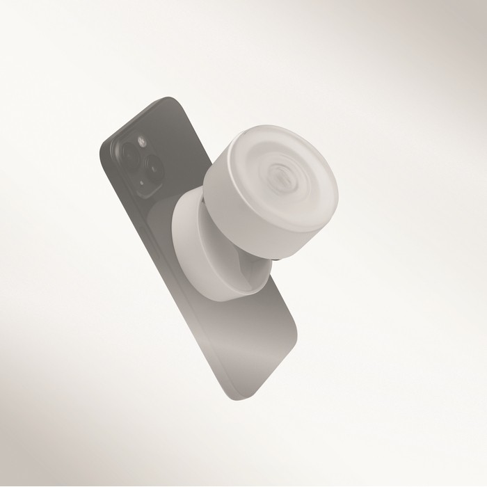 Soporte magnético para teléfono con posibilidad de carga color blanco vista fotografía octava vista Soporte magnético para teléfono con posibilidad de carga color blanco vista fotografía octava vista