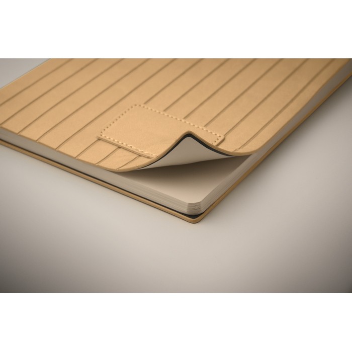 Libreta de tapa suave de cuero sintético ahumado A5 hojas a rayas color beige vista fotografía quinta vista Libreta de tapa suave de cuero sintético ahumado A5 hojas a rayas color beige vista fotografía quinta vista