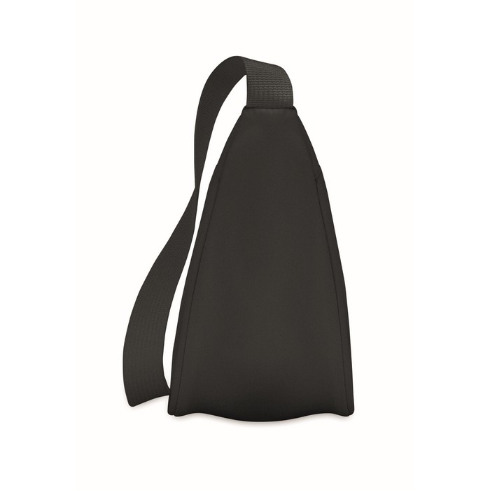 Bolsa bandolera cruzada de RPET con un bolsillo principal color negro tercera vista Bolsa bandolera cruzada de RPET con un bolsillo principal color negro tercera vista