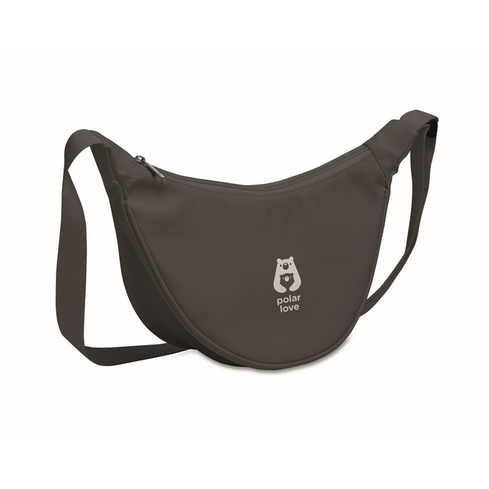 Bolsa bandolera cruzada de RPET con un bolsillo principal color gris oscuro vista principal Bolsa bandolera cruzada de RPET con un bolsillo principal color gris oscuro vista principal