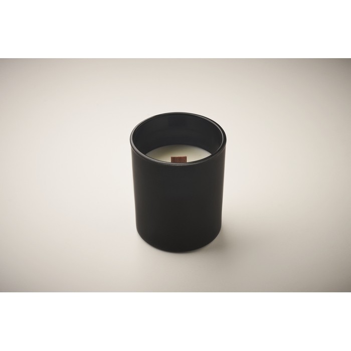 Vela con aroma a vainilla de cera vegetal y mecha de madera color negro vista fotografía segunda vista Vela con aroma a vainilla de cera vegetal y mecha de madera color negro vista fotografía segunda vista