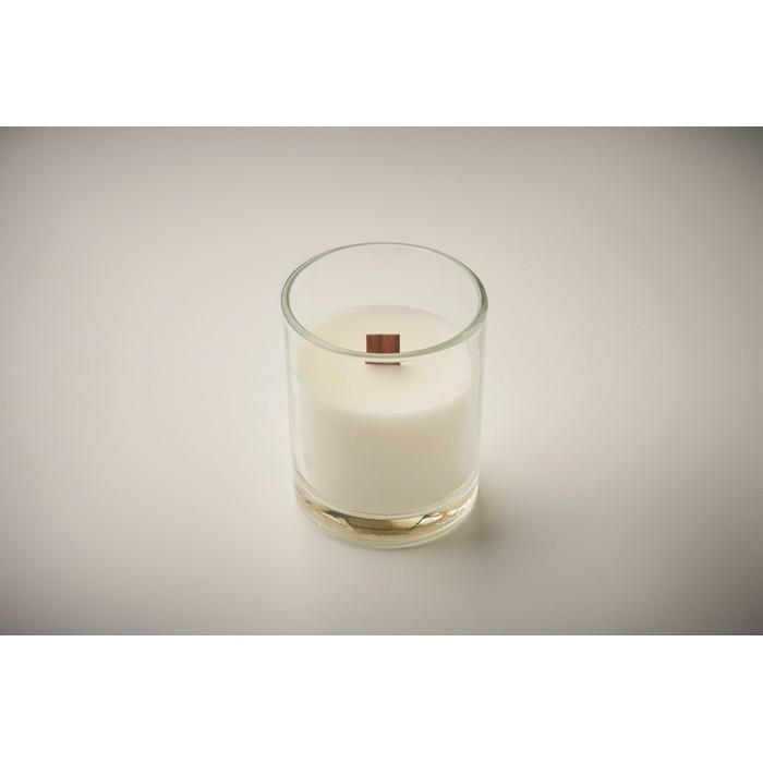 Vela con aroma a vainilla de cera vegetal y mecha de madera color transparente vista fotografía segunda vista Vela con aroma a vainilla de cera vegetal y mecha de madera color transparente vista fotografía segunda vista